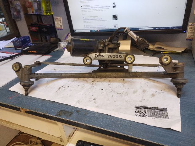 bontott PEUGEOT EXPERT Első Ablaktörlő Szerkezet