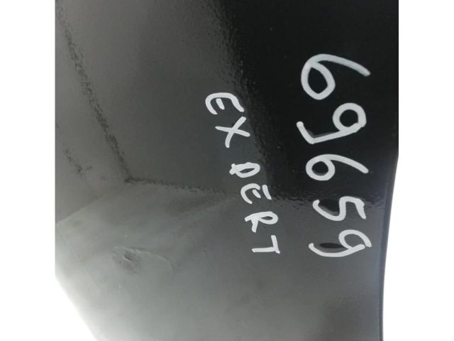 bontott PEUGEOT EXPERT Első Lökhárító (Üresen)