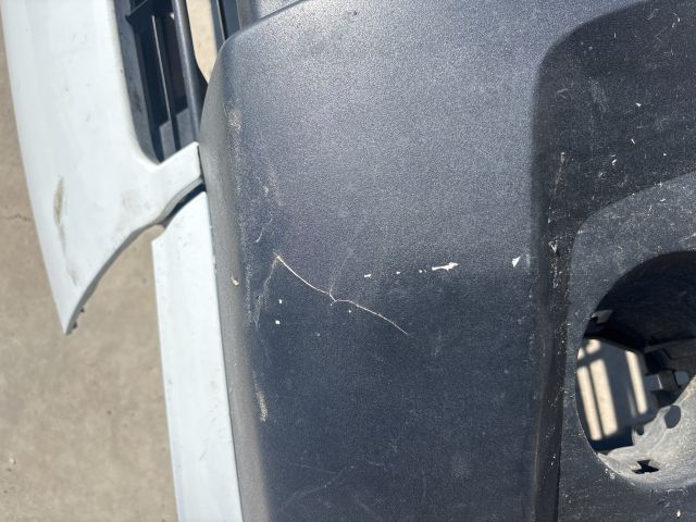 bontott PEUGEOT EXPERT Első Lökhárító (Üresen)