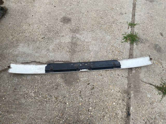 bontott PEUGEOT EXPERT Hűtőrács