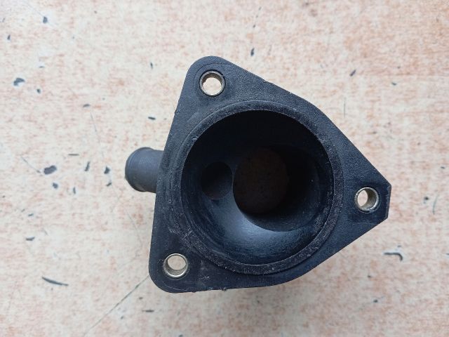 bontott PEUGEOT EXPERT Hűtővíz Elosztó Cső