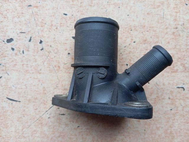 bontott PEUGEOT EXPERT Hűtővíz Elosztó Cső