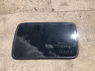 bontott PEUGEOT EXPERT Jobb C Oszlop Oldalablak Üveg