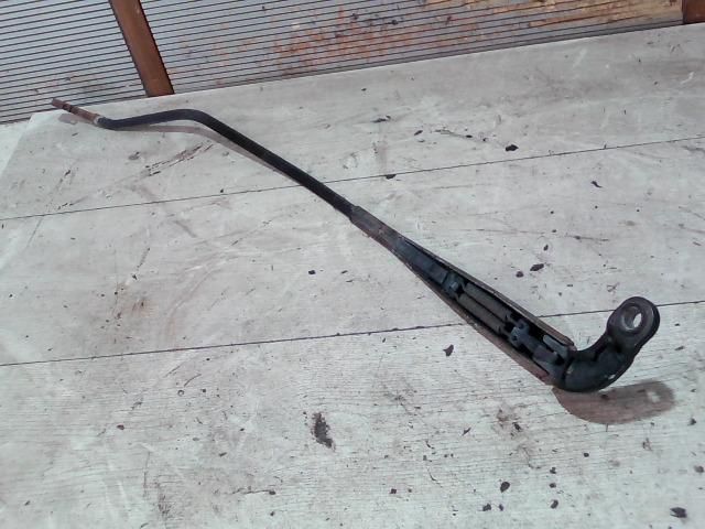 bontott PEUGEOT EXPERT Jobb első Ablaktörlő Kar