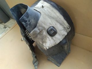 bontott PEUGEOT EXPERT Jobb első Dobbetét (Kerékjárati, Műanyag)