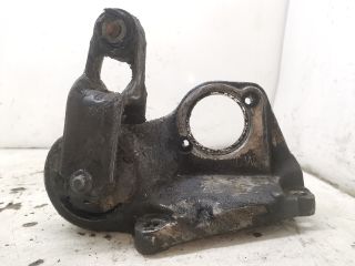 bontott PEUGEOT EXPERT Jobb első Féltengely Tartó