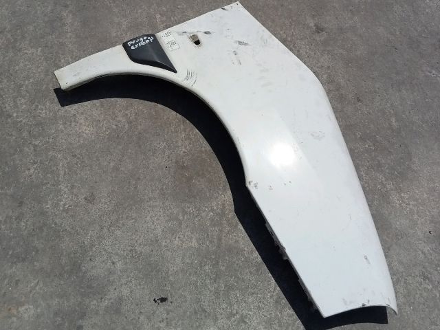 bontott PEUGEOT EXPERT Jobb első Sárvédő