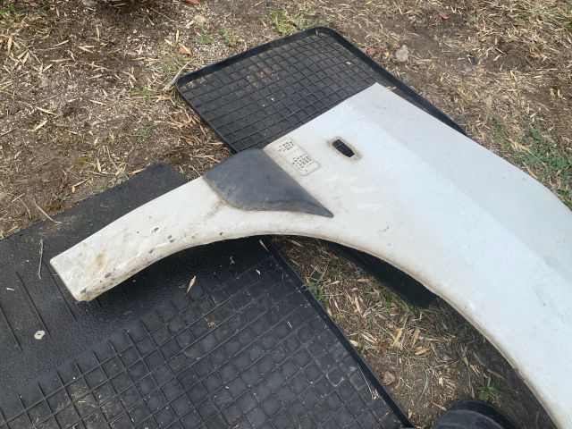 bontott PEUGEOT EXPERT Jobb első Sárvédő