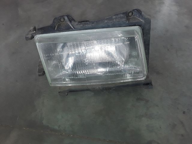bontott PEUGEOT EXPERT Jobb Fényszóró