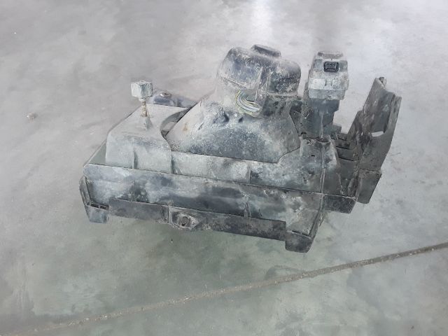 bontott PEUGEOT EXPERT Jobb Fényszóró