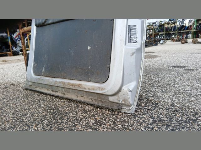 bontott PEUGEOT EXPERT Jobb Tolóajtó (Részeivel)