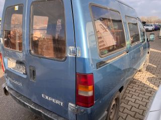 bontott PEUGEOT EXPERT Kerék Csavar Szett