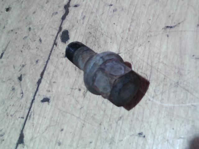 bontott PEUGEOT EXPERT Kerék Csavar Szett