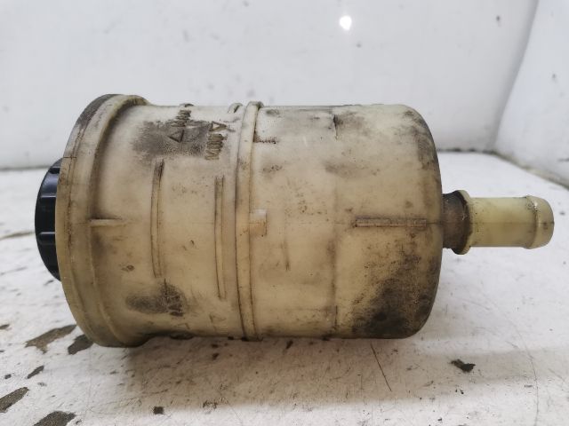 bontott PEUGEOT EXPERT Szervóolaj Tartály