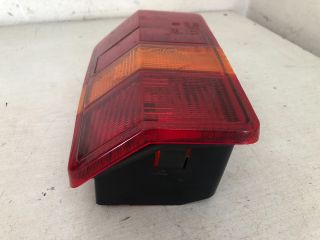 bontott PEUGEOT J5 Bal Hátsó Lámpa