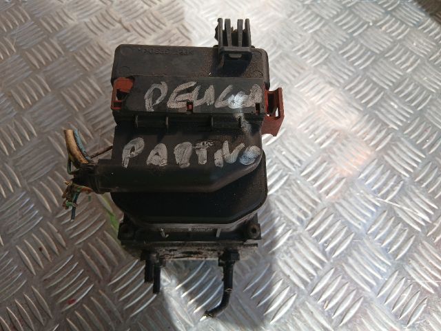 bontott PEUGEOT PARTNER ABS Kocka