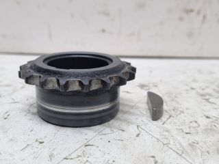 bontott PEUGEOT PARTNER Főtengely Bordáskerék / Lánckerék