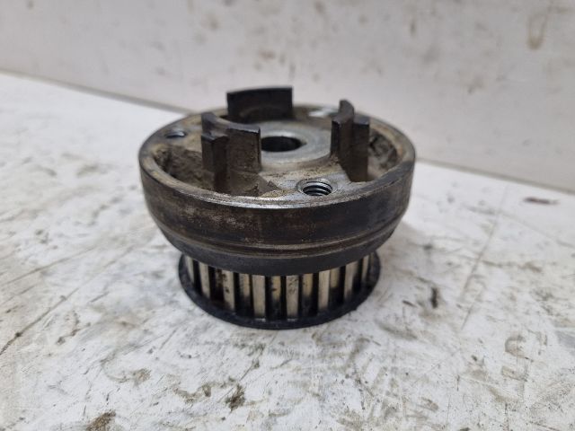 bontott PEUGEOT PARTNER Főtengely Bordáskerék / Lánckerék