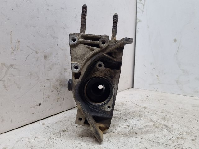 bontott PEUGEOT PARTNER Motor Tartó Bak (Fém)