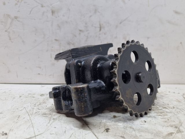 bontott PEUGEOT PARTNER Olajszivattyú