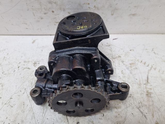 bontott PEUGEOT PARTNER Olajszivattyú