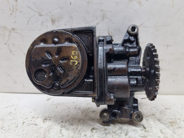 bontott PEUGEOT PARTNER Olajszivattyú