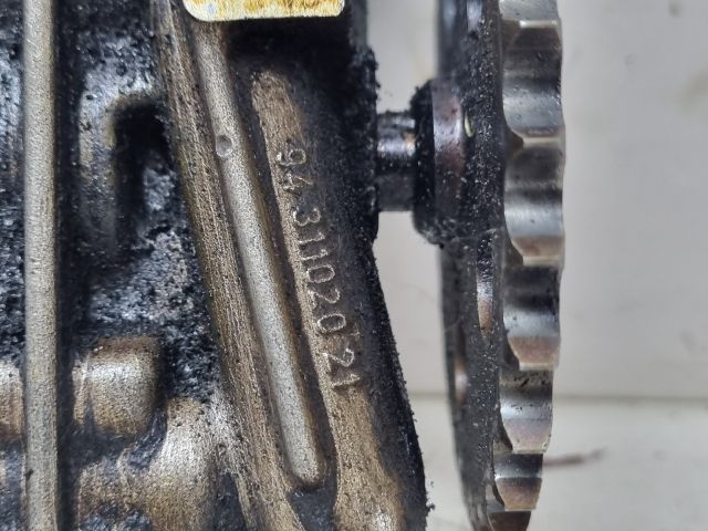 bontott PEUGEOT PARTNER Olajszivattyú