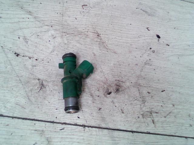 bontott PEUGEOT PARTNER Porlasztó (1 db)