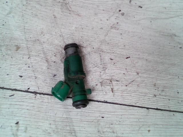 bontott PEUGEOT PARTNER Porlasztó (1 db)