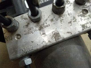 bontott PEUGEOT PARTNER ABS Kocka