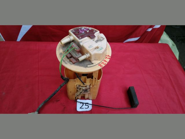 bontott PEUGEOT PARTNER Üzemanyagszint Jeladó