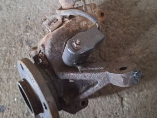 bontott PEUGEOT PARTNER Bal első Csonkállvány Kerékaggyal