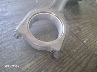 bontott PEUGEOT PARTNER Dugattyú és Hajtókar