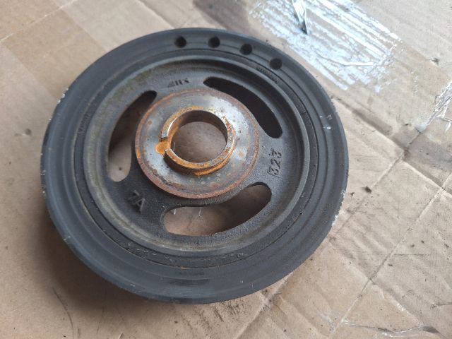 bontott PEUGEOT PARTNER Főtengely Szíjtárcsa