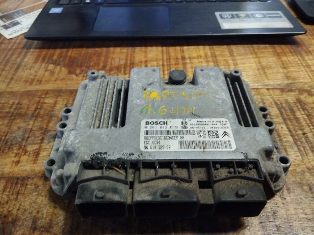 bontott PEUGEOT PARTNER Motorvezérlő