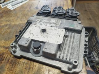 bontott PEUGEOT PARTNER Motorvezérlő