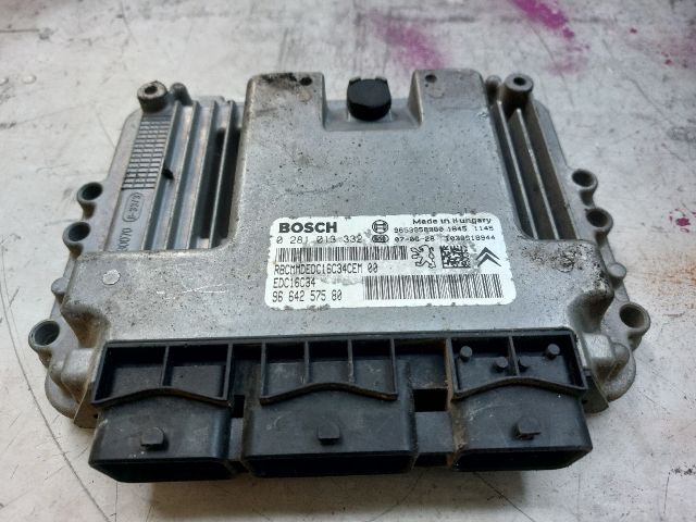 bontott PEUGEOT PARTNER Motorvezérlő