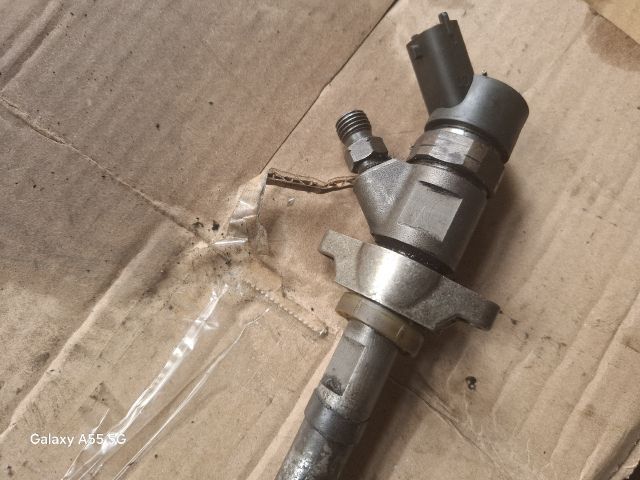 bontott PEUGEOT PARTNER Porlasztó (1 db)