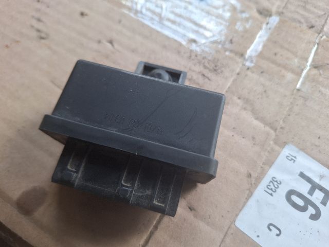 bontott PEUGEOT PARTNER Üzemanyag Szivattyú Relé