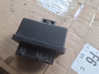 bontott PEUGEOT PARTNER Üzemanyag Szivattyú Relé