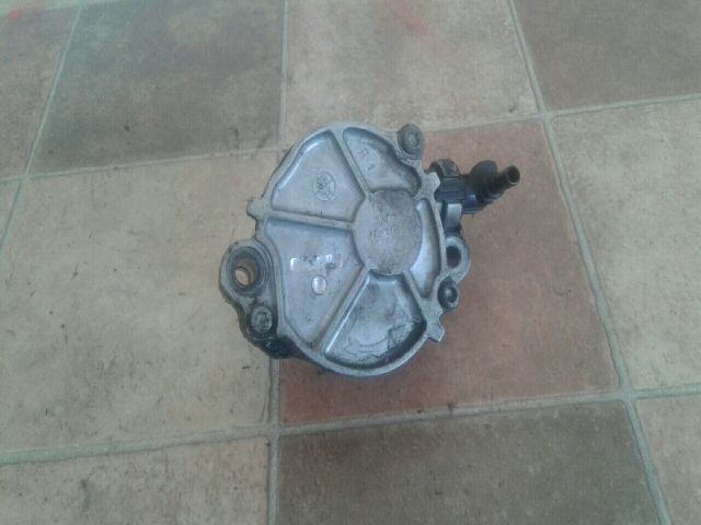 bontott PEUGEOT PARTNER Vákumpumpa