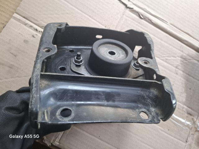 bontott PEUGEOT PARTNER Váltó Tartó Bak (Pozíciófüggetlen)