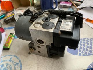 bontott PEUGEOT PARTNER ABS Kocka