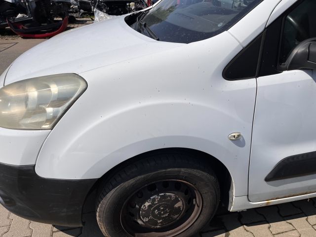 bontott PEUGEOT PARTNER Gyújtáskapcsoló Házzal