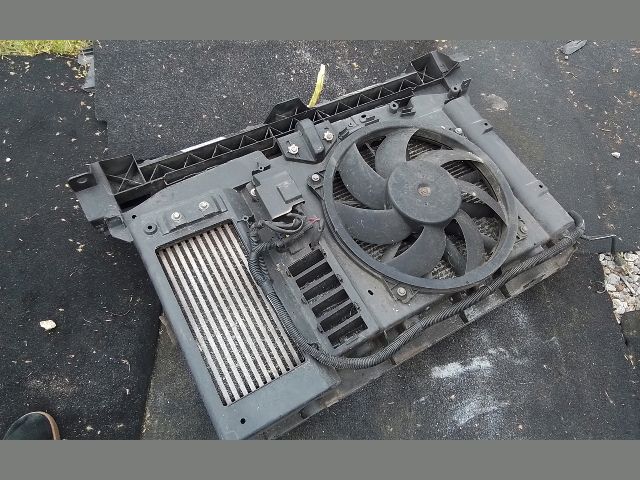 bontott PEUGEOT PARTNER Homlokfal (Üres lemez)