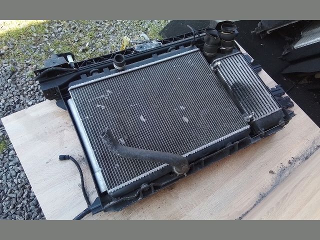 bontott PEUGEOT PARTNER Komplett Homlokfal (Részeivel)