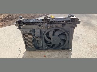 bontott PEUGEOT PARTNER Komplett Homlokfal (Részeivel)