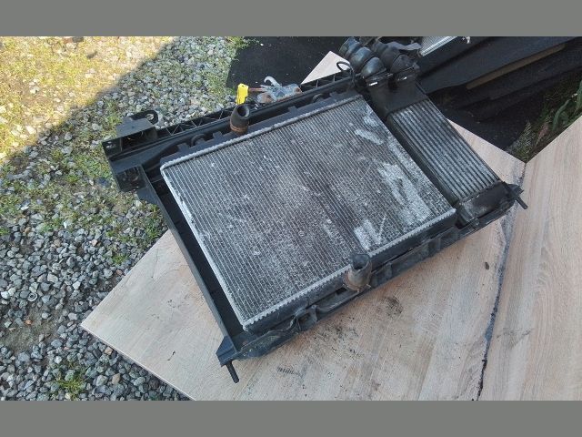 bontott PEUGEOT PARTNER Komplett Homlokfal (Részeivel)