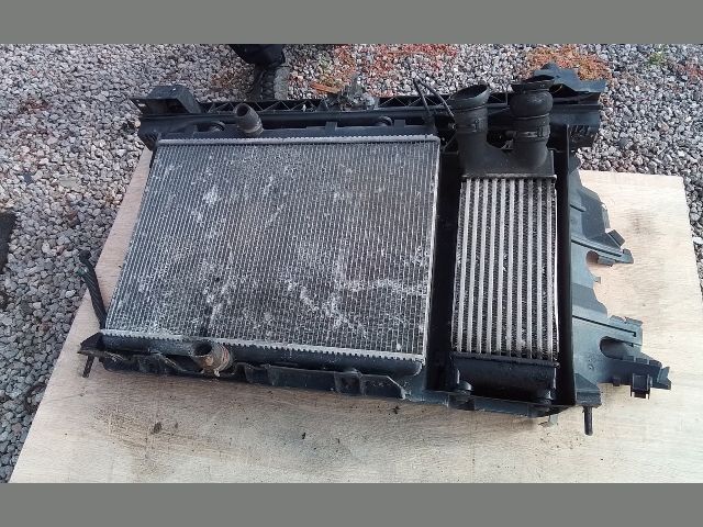 bontott PEUGEOT PARTNER Komplett Homlokfal (Részeivel)