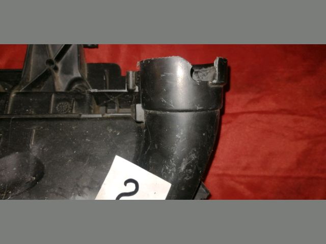 bontott PEUGEOT PARTNER Légszűrő Ház